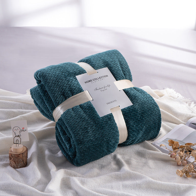 Thick winter throw blanket
Textured flannel sofa blanket