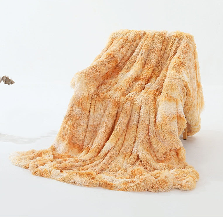 Double-layer sofa cover
Casual throw blanket