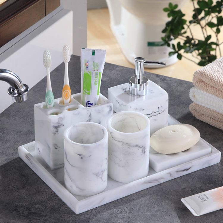 Toothbrush holder