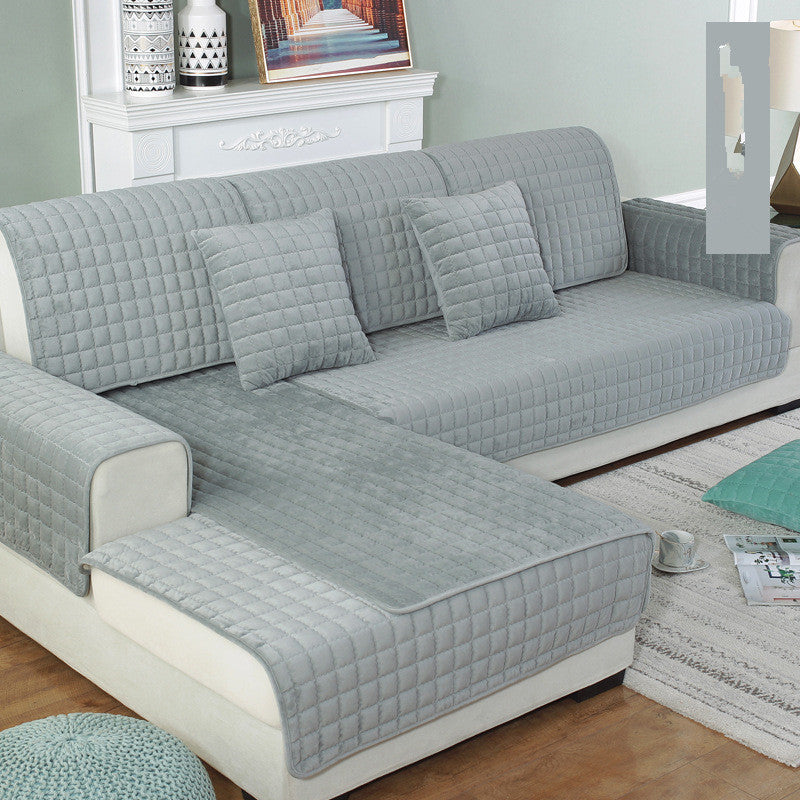 Plush sofa cover for soft couch protection and modern décor.