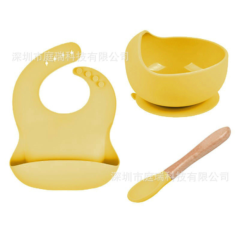 Silicone bib and spoon
Wooden baby spoon