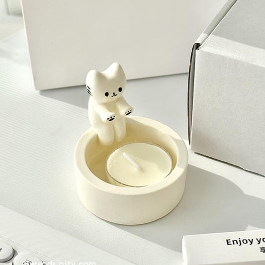 cute kitten candle holder

