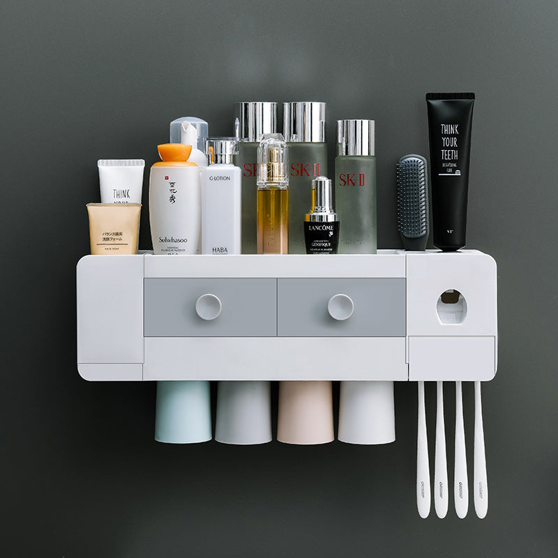 Wall-mounted bathroom organizer

