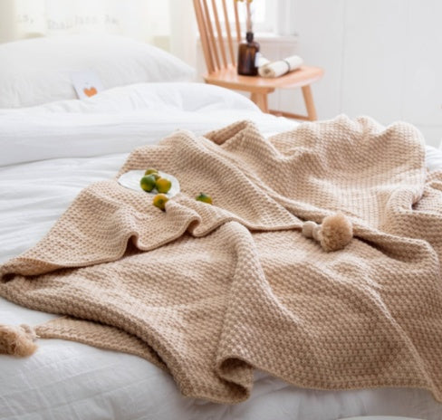 Nordic Fringed Knit Wool Blanket – Soft Throw for Sofa, Office & Travel - AVENWU