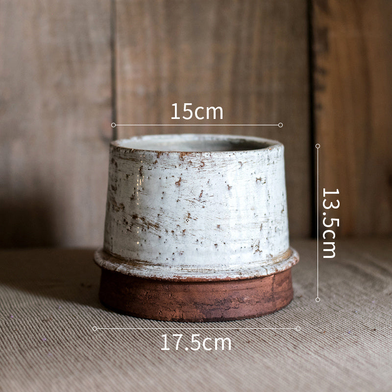 modern ceramic vase

