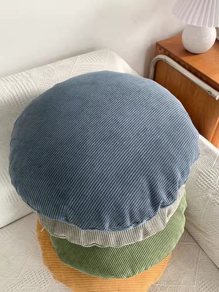 Pinstripe floor pillow

Decorative seat cushion