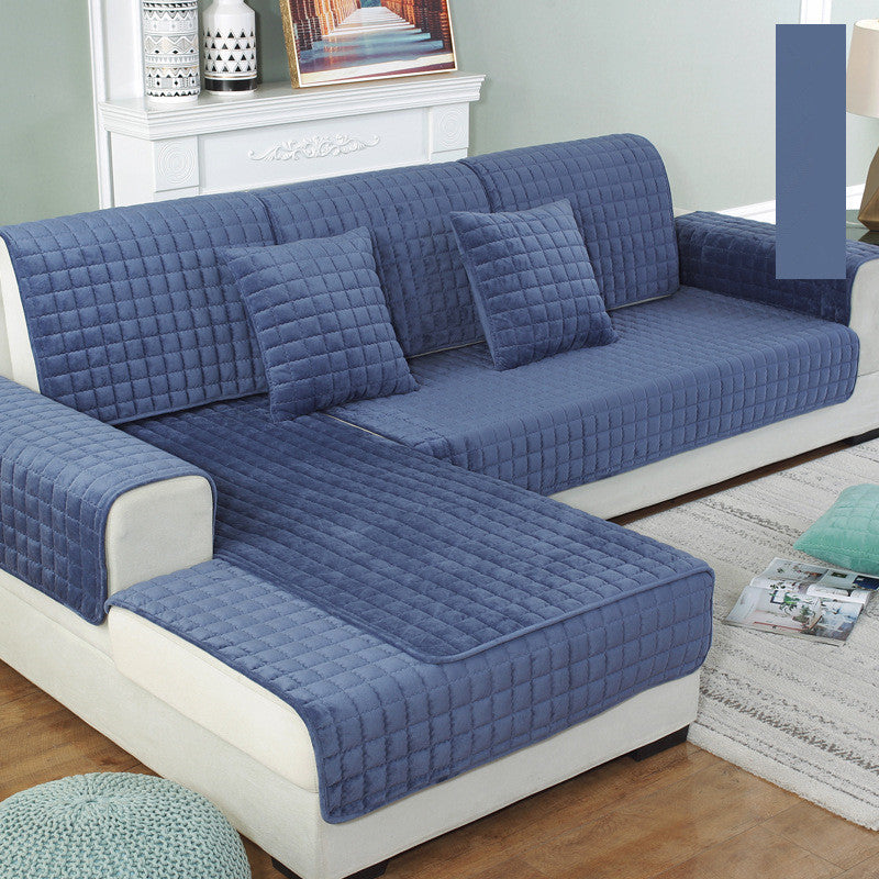 Plush sofa cover for soft couch protection and modern décor.