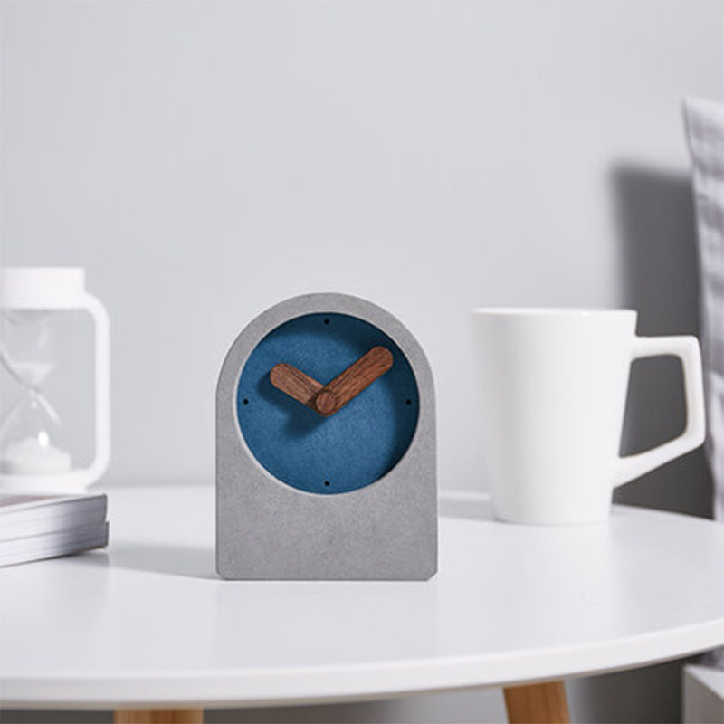  desk clock