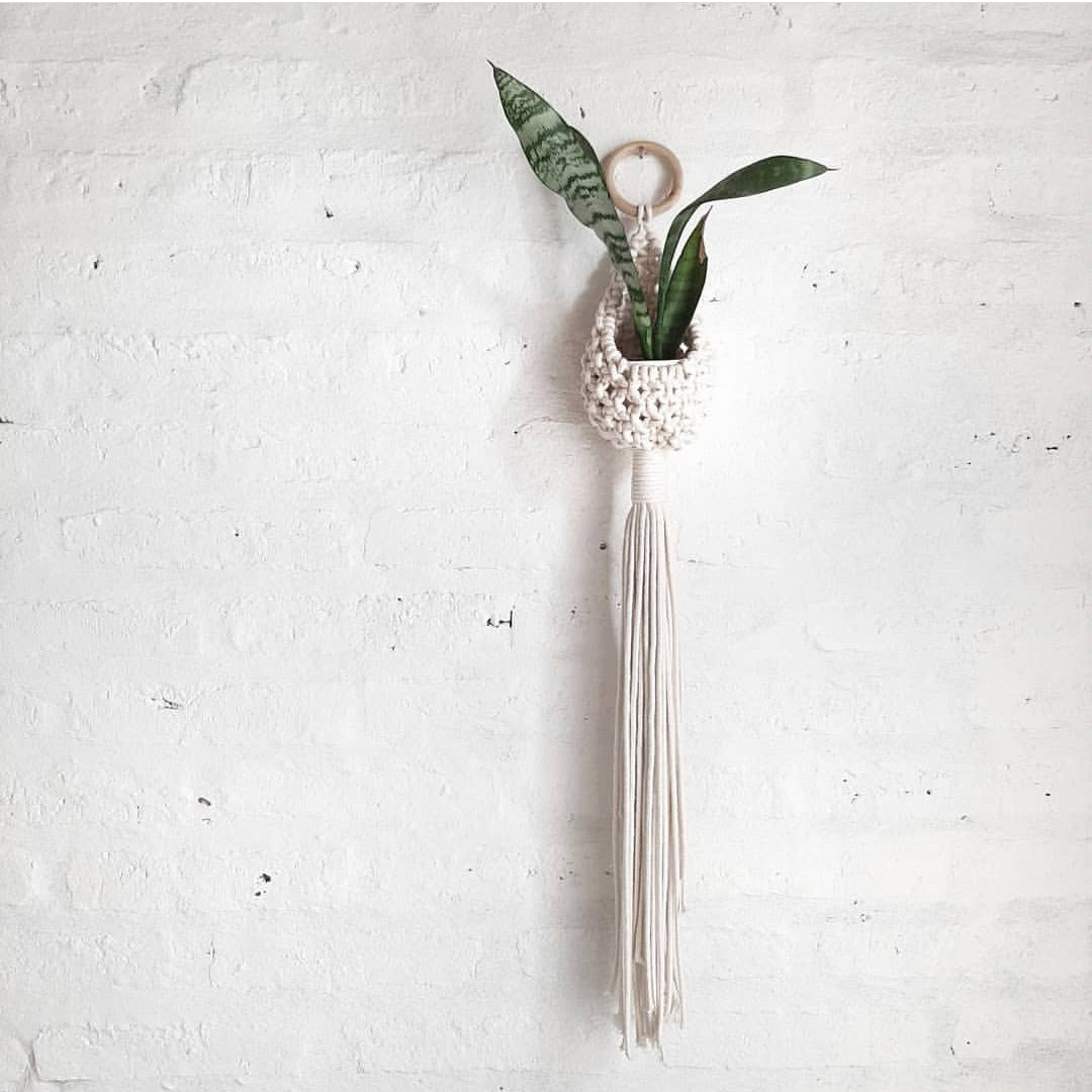 Woven Hanging Basket – Decorative Wall Pocket Organizer - AVENWU