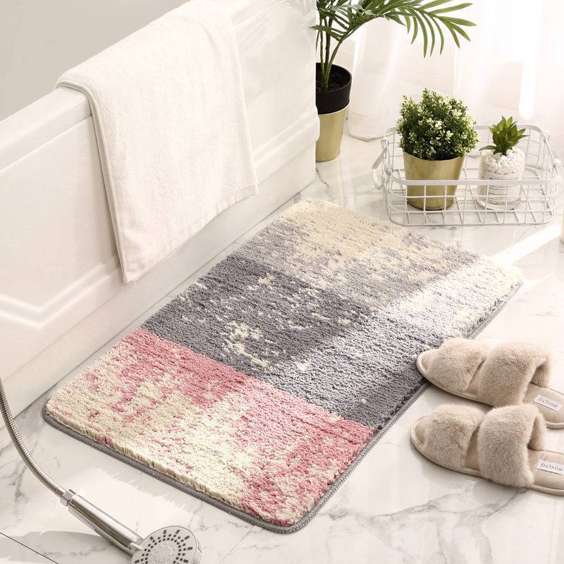 Non-slip bath carpet

