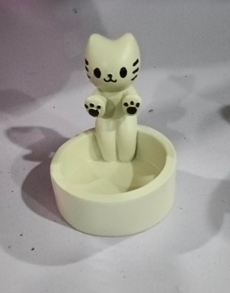 cute kitten candle holder

