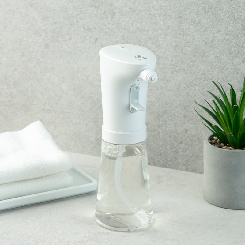 Flat soap pump