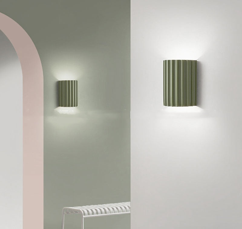simple wall lighting

