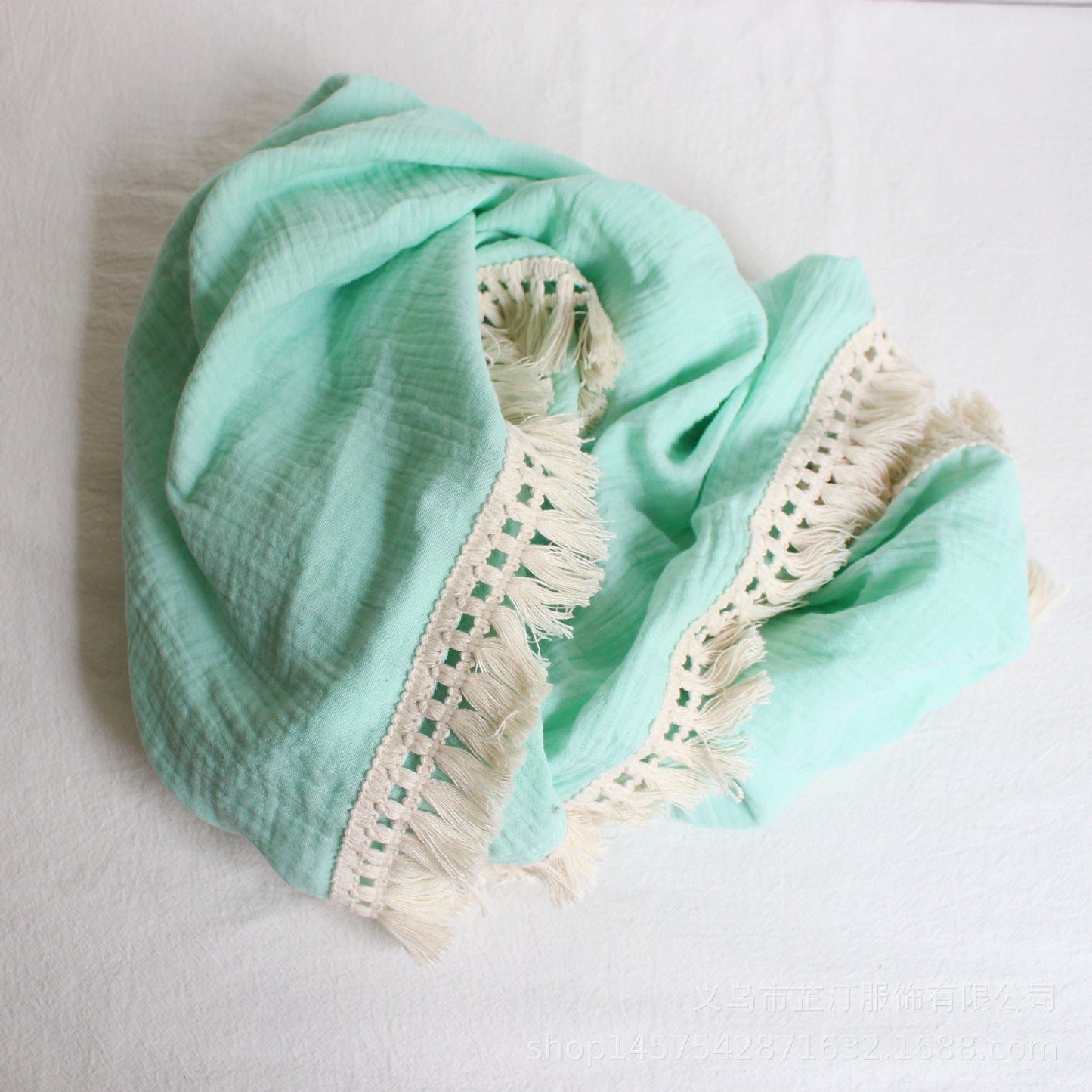 Double yarn baby towel

Tassel newborn towel

