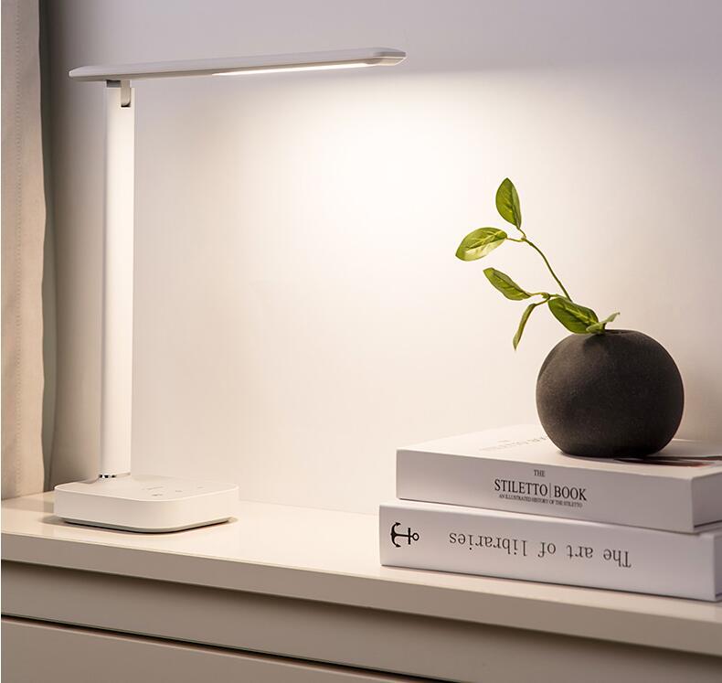 modern desk light

