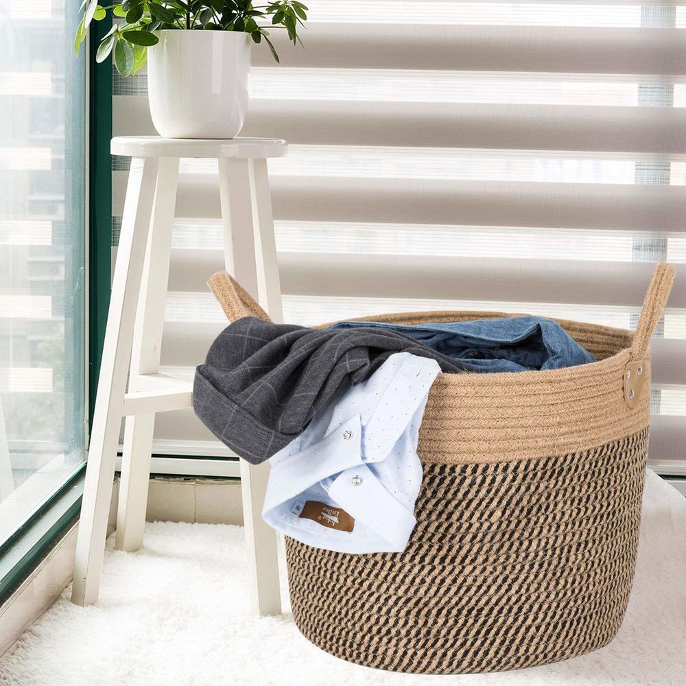 Storage hamper


