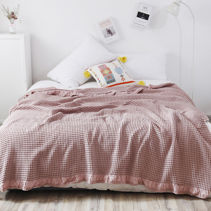 Sofa blanket throw

Lightweight waffle blanket