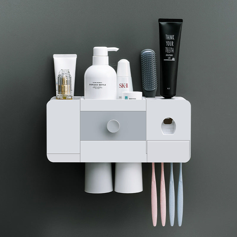 Wall-mounted bathroom organizer


