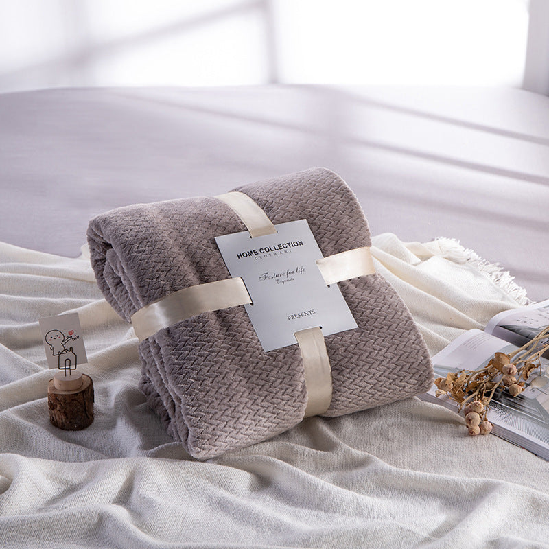 Thick winter throw blanket

Textured flannel sofa blanket