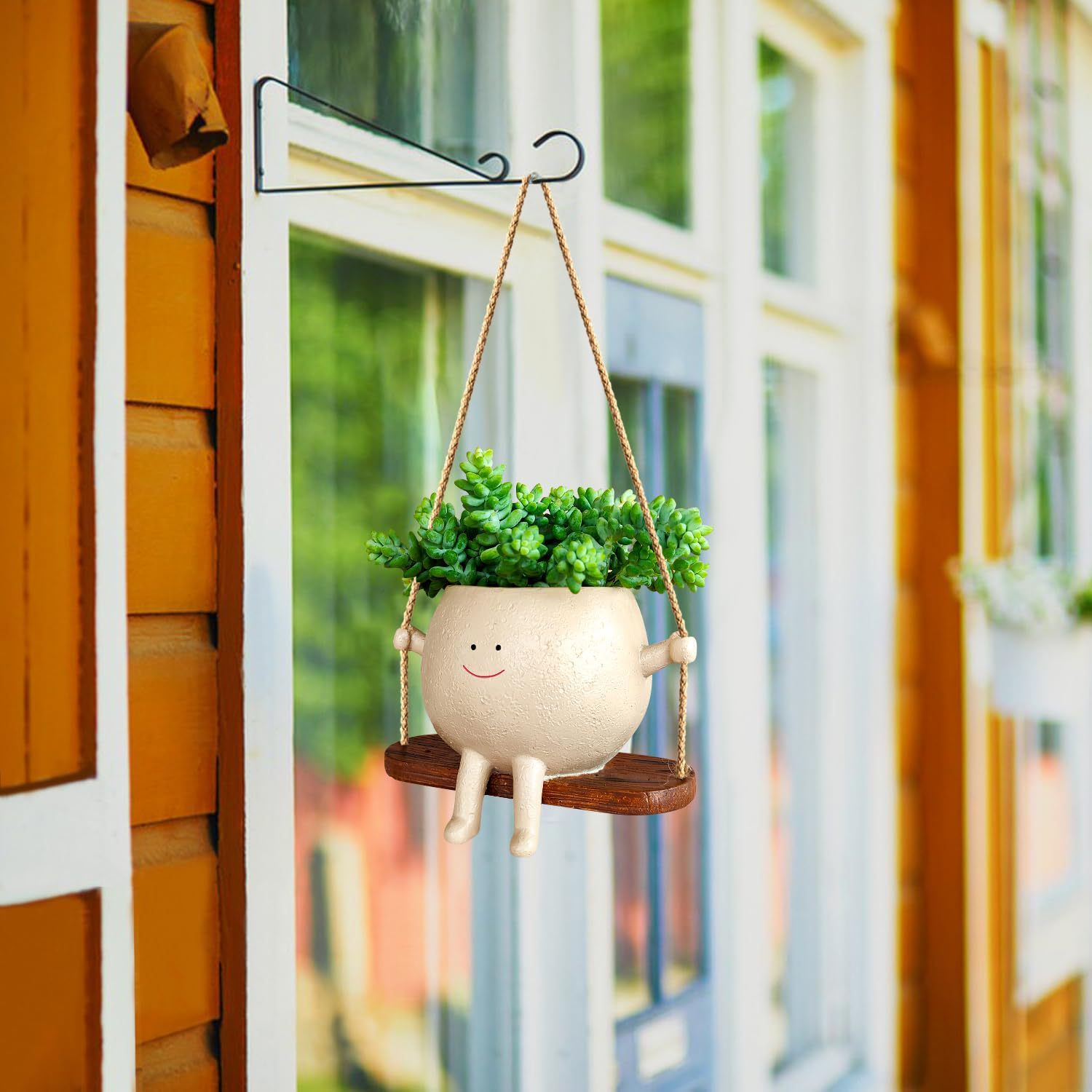 balcony wall planter

