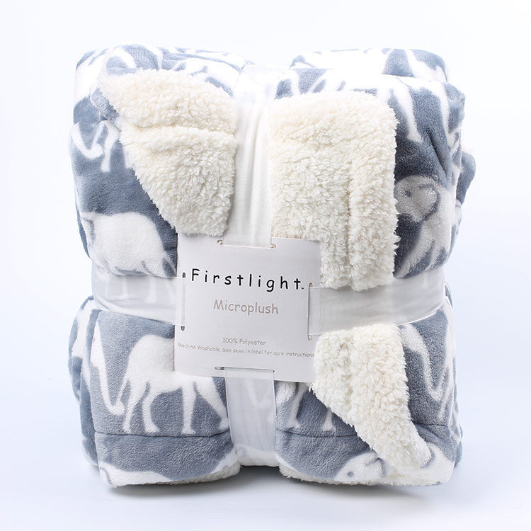 Lambskin Leg Blanket – Ultra-Soft Warm Throw for Sofa, Bed & Winter Comfort - AVENWU