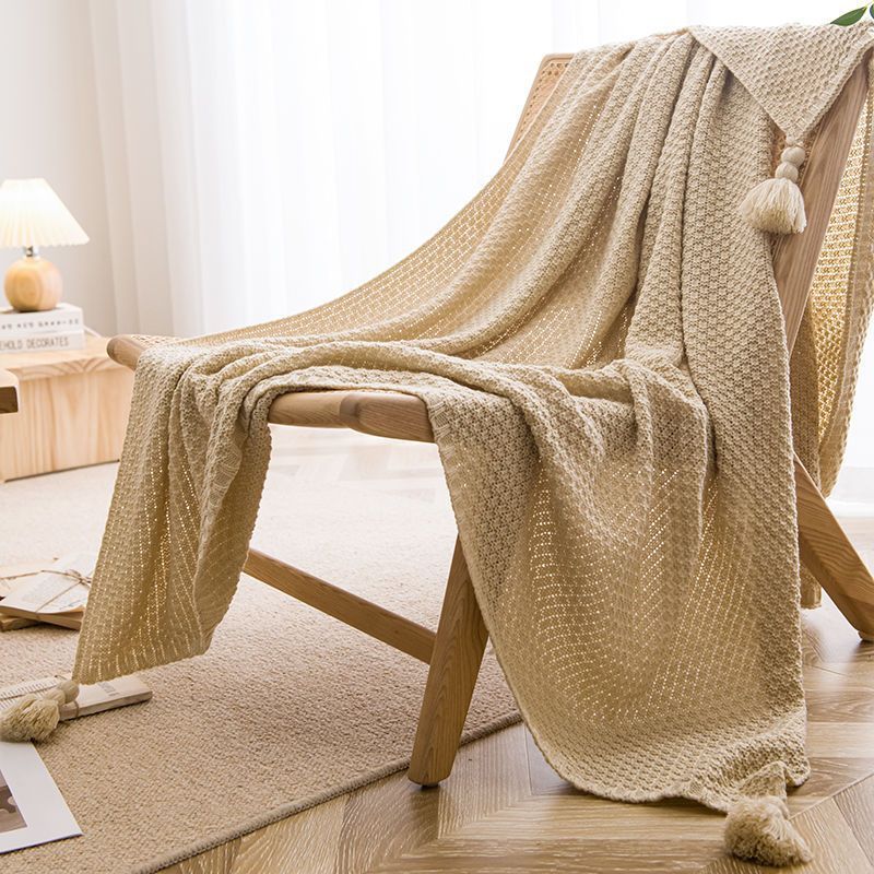 Handmade tassel throw

Lunch break sofa blanket