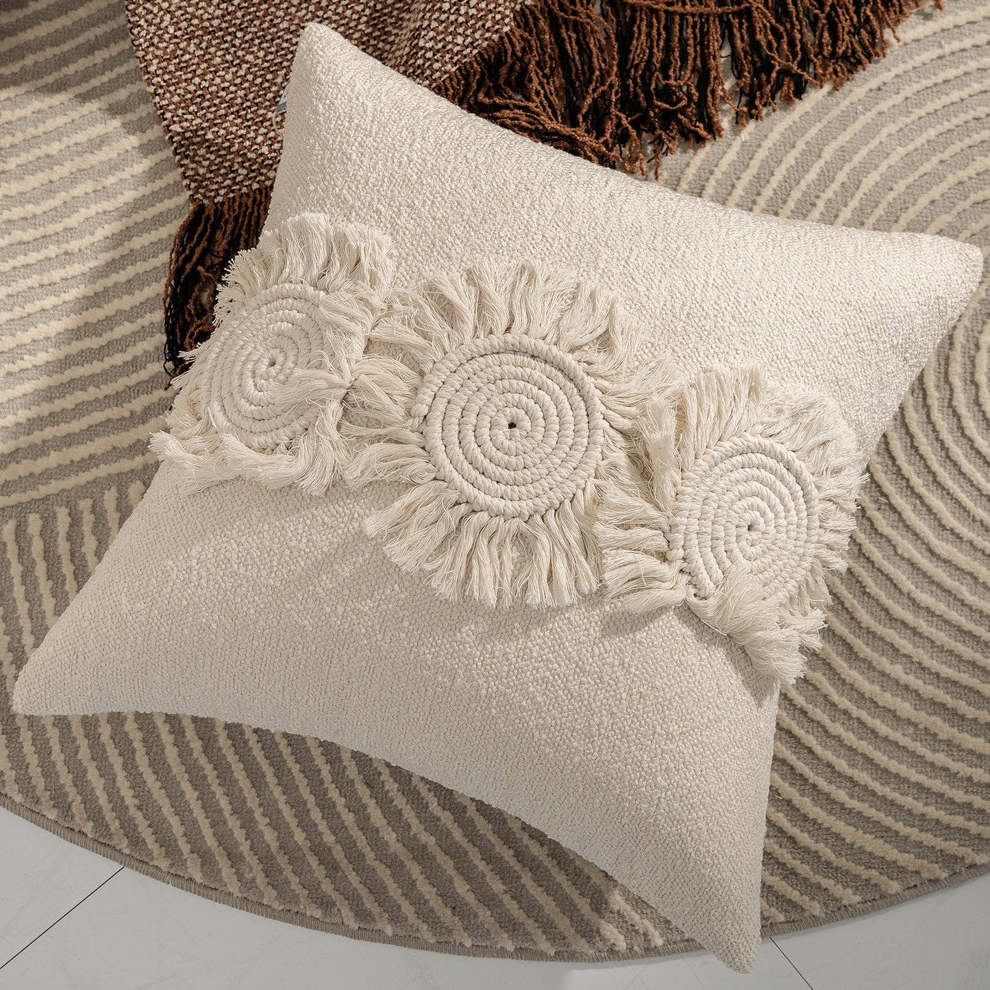 Premium decorative pillows