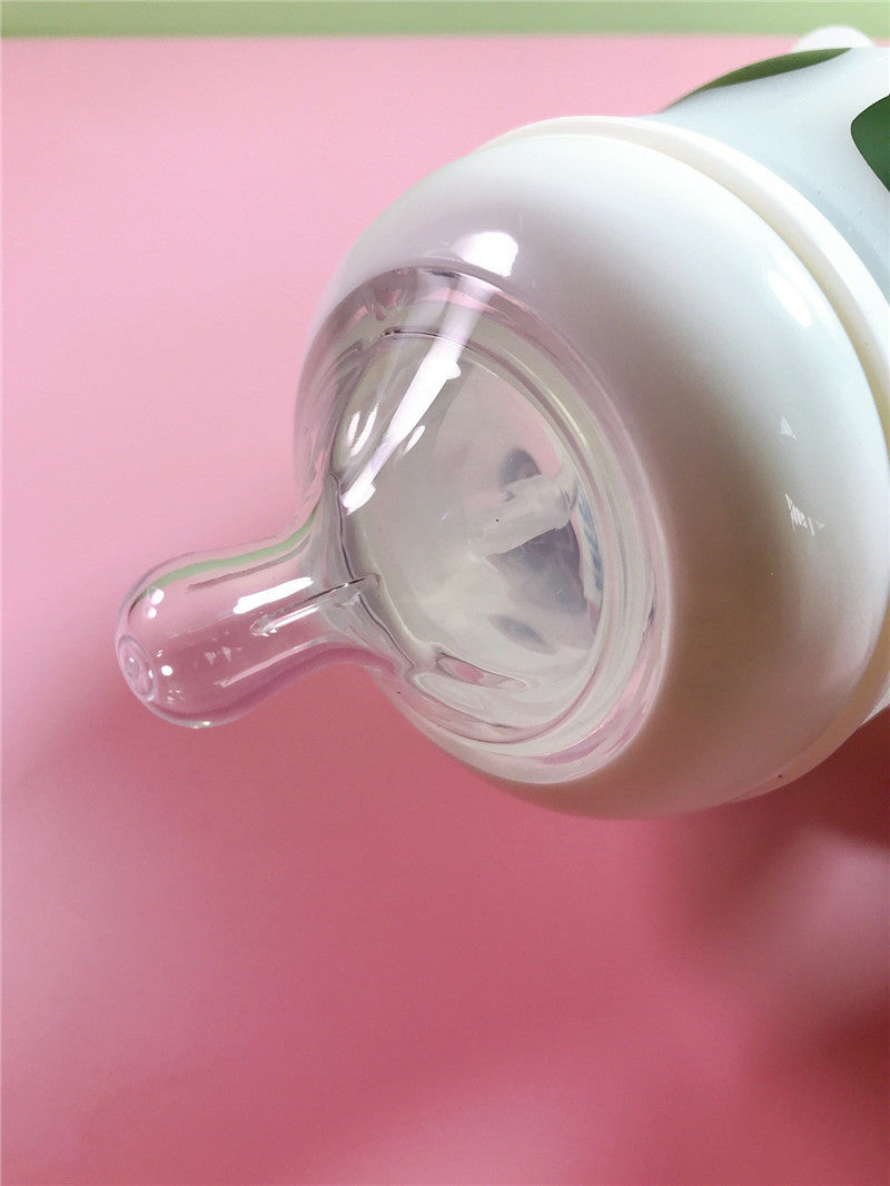 Silicone feeding bottle

Easy pour baby bottle