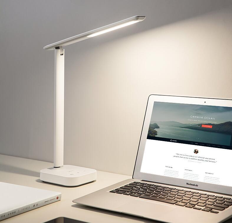 modern desk light

