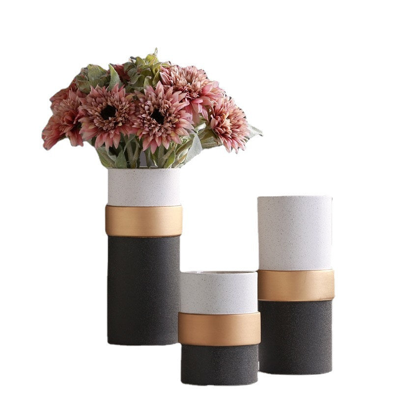 creative ceramic vase


