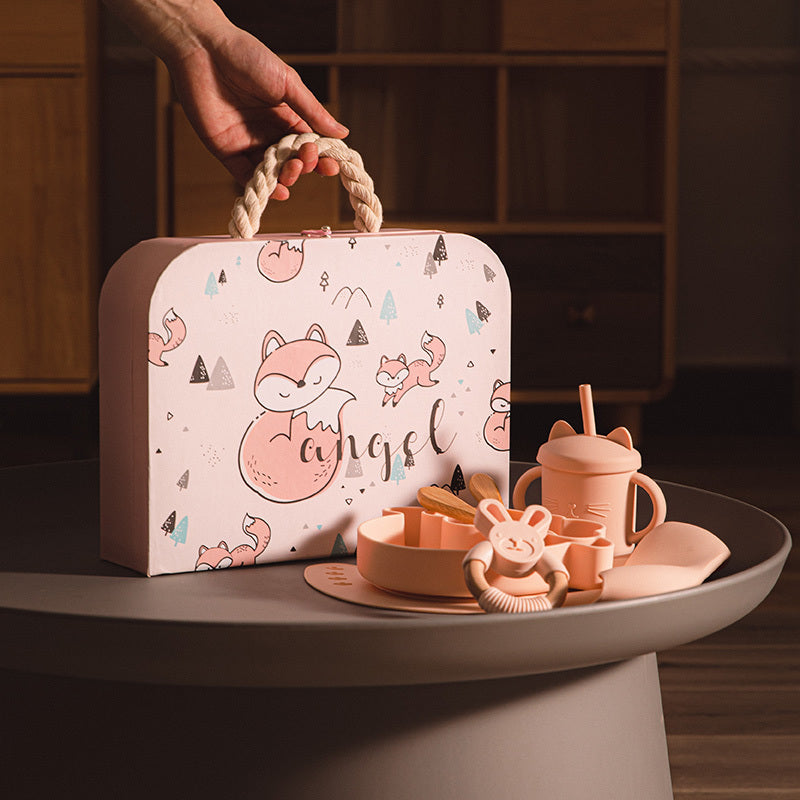 Baby silicone bowl

Suction baby tableware
