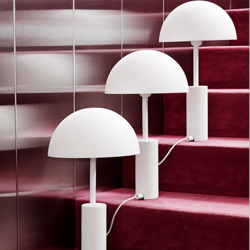 iron table light

