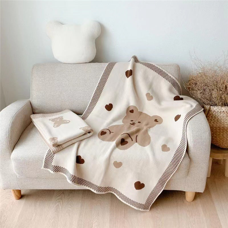 Warm knitted baby blanket

Stroller baby blanket