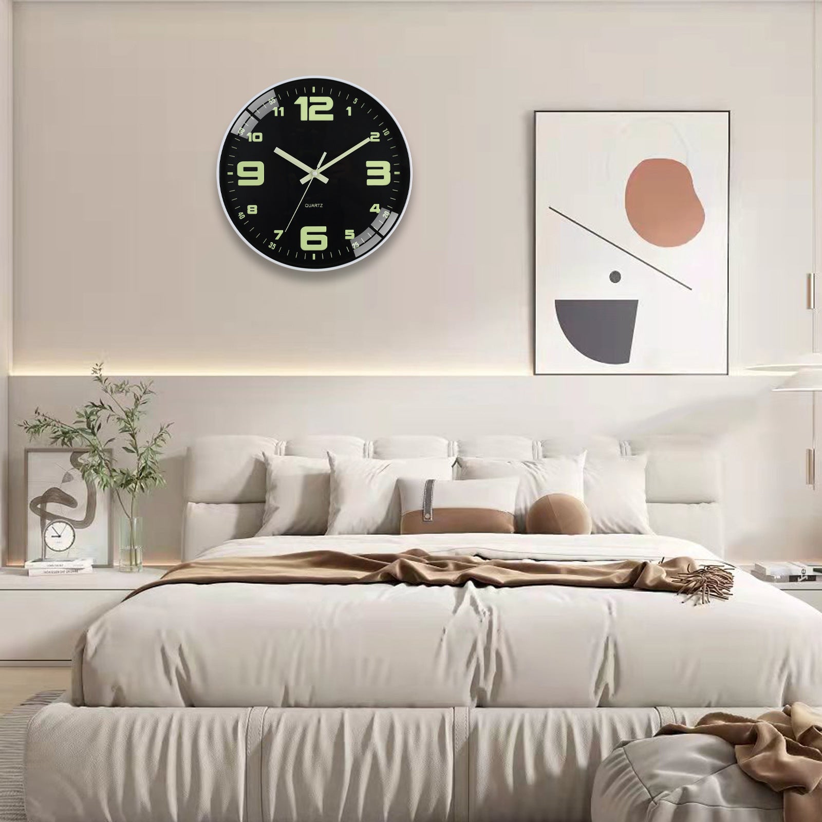 bedroom wall clock

