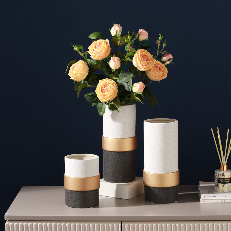 creative ceramic vase

