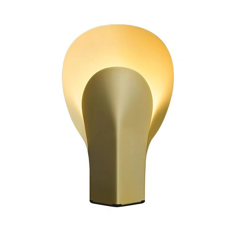 bedroom lamp
