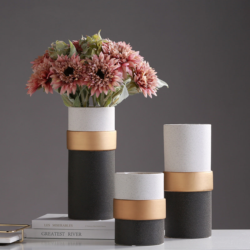 creative ceramic vase

