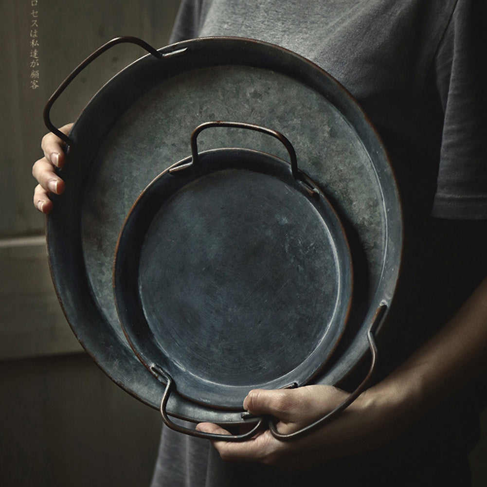 Retro bread tray