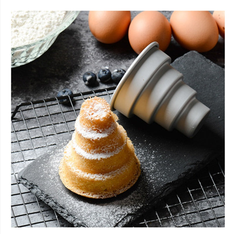 Multi-layer baking mold