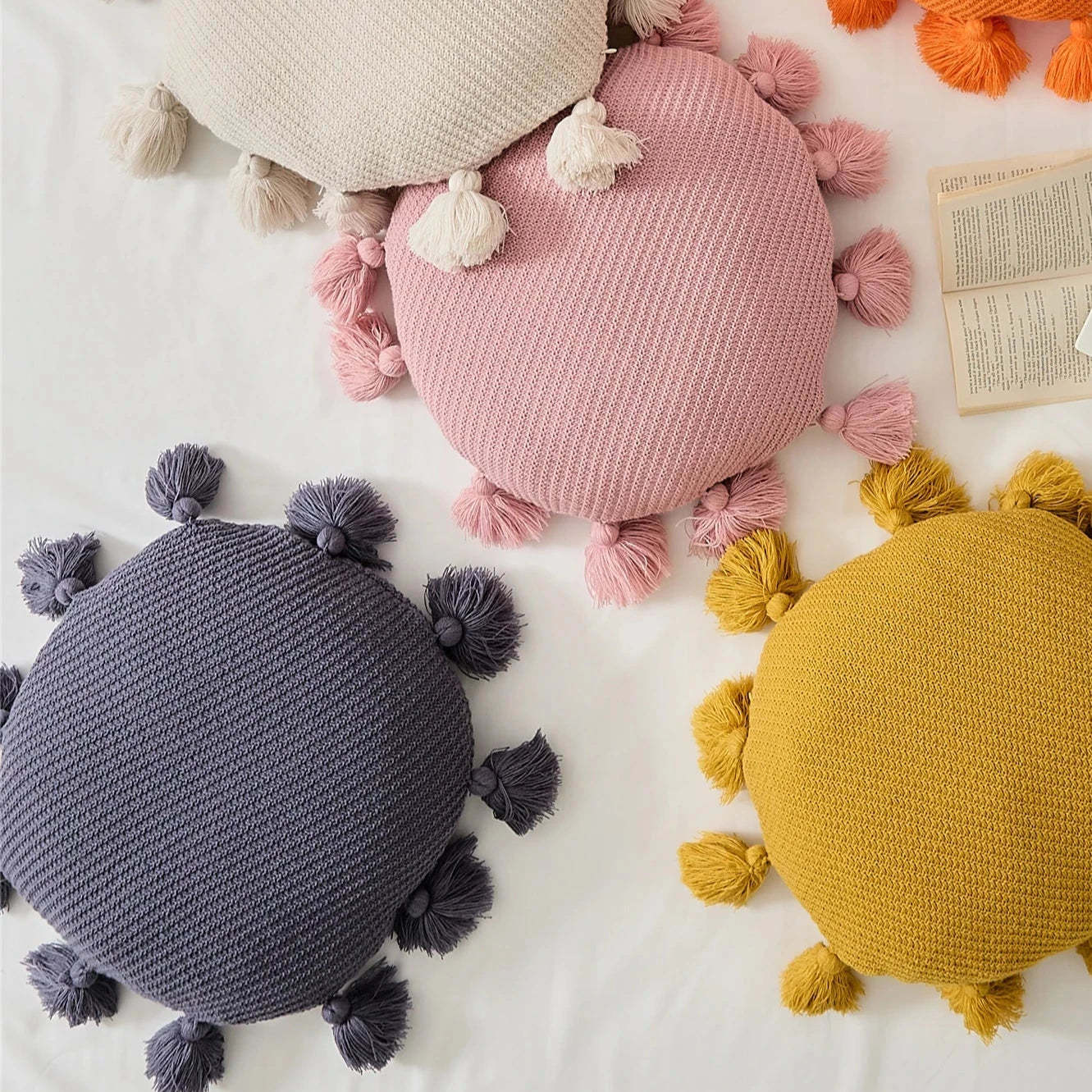 Sofa throw cushion