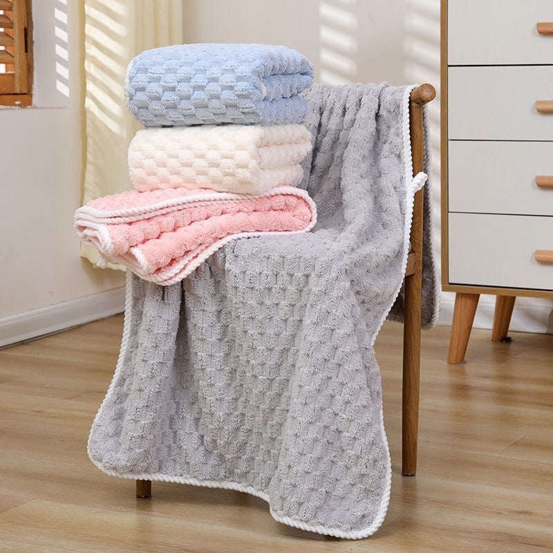 Soft Absorbent Cloud Towel

Quick-Dry Household Bath Towel