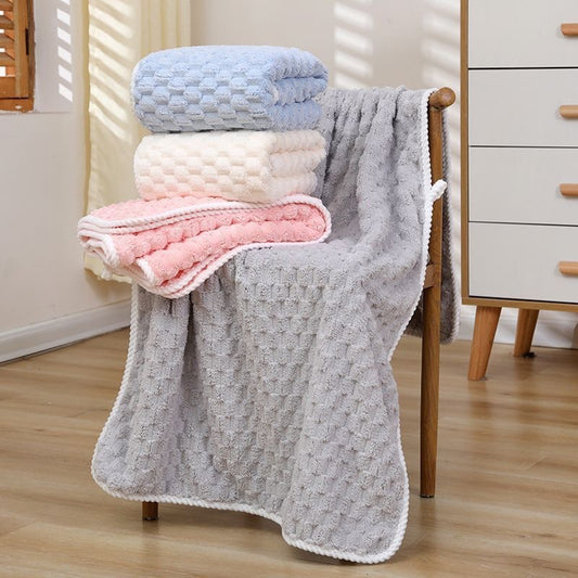 Soft Absorbent Cloud Towel

Quick-Dry Household Bath Towel