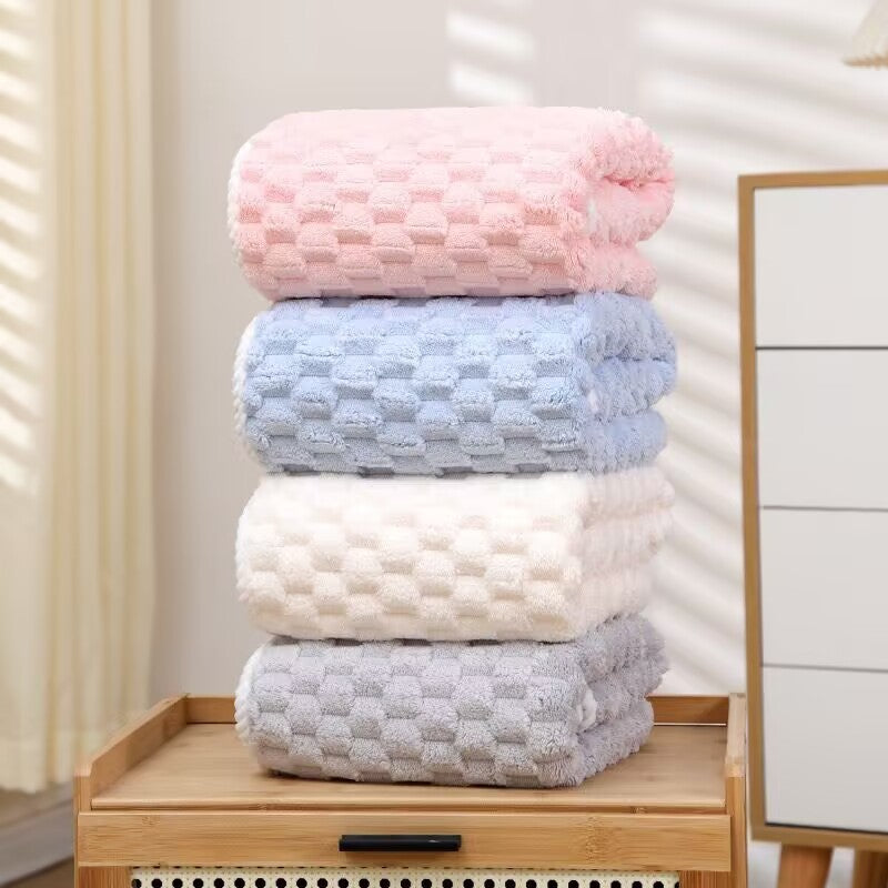 Soft Absorbent Cloud Towel

Quick-Dry Household Bath Towel