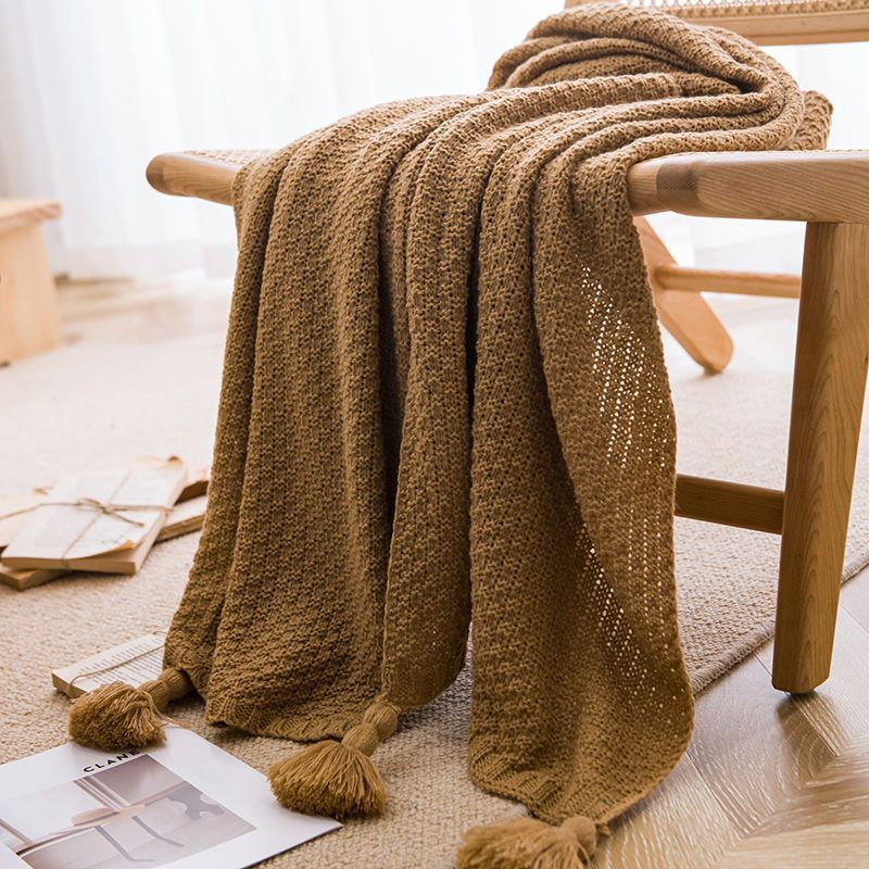 Handmade tassel throw

Lunch break sofa blanket