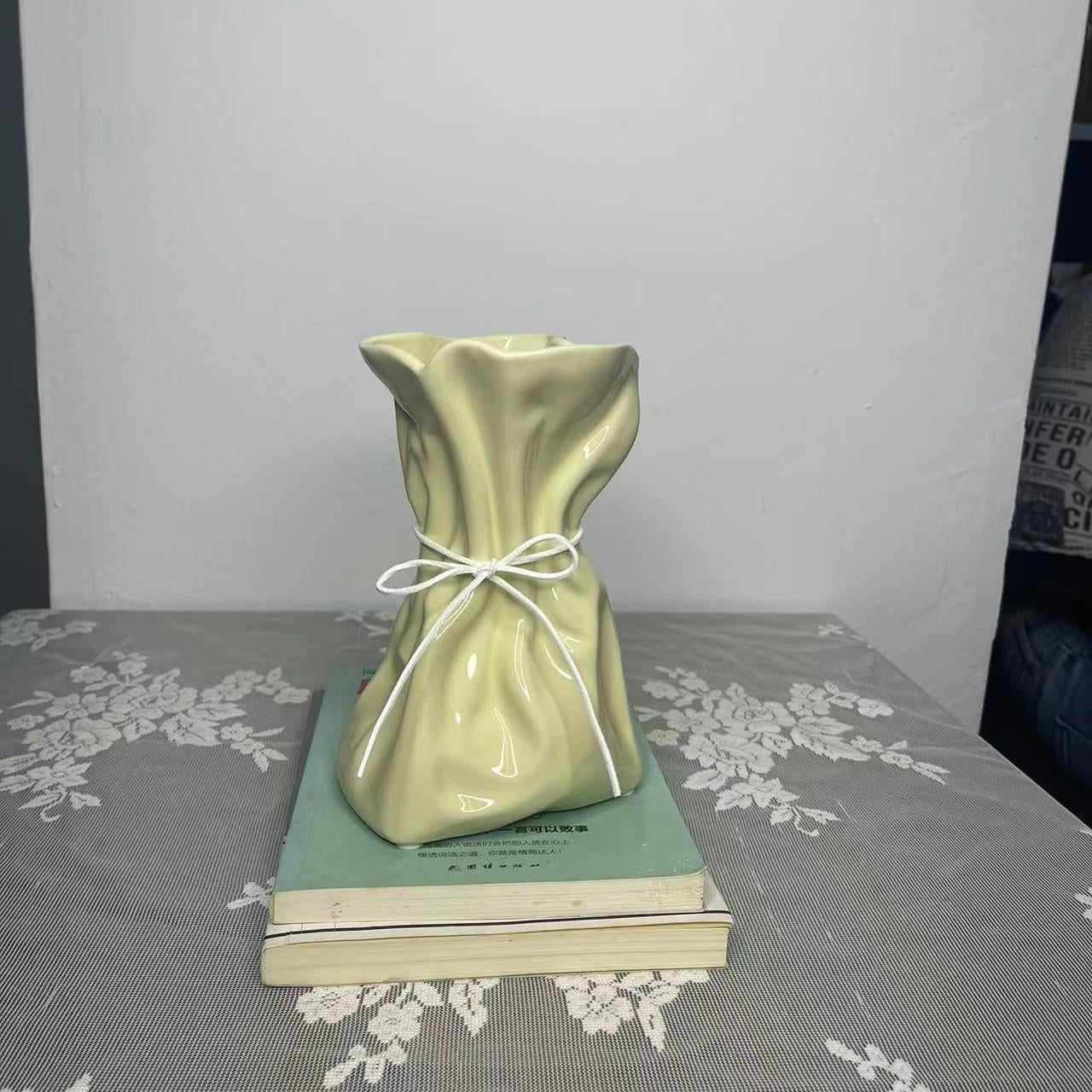 simple ceramic vase

