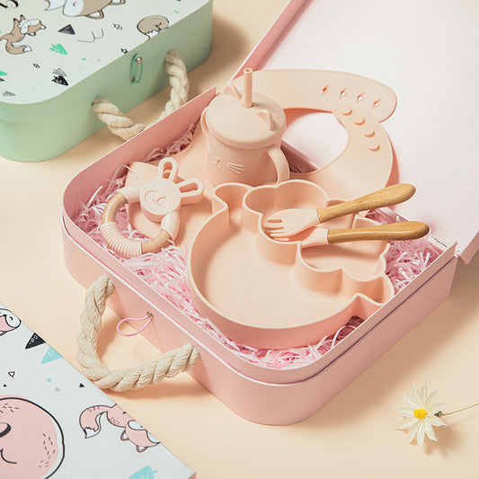 Baby silicone bowl

Suction baby tableware