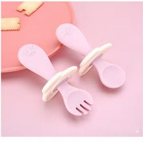 Short handle kids utensils

Baby feeding spoon fork