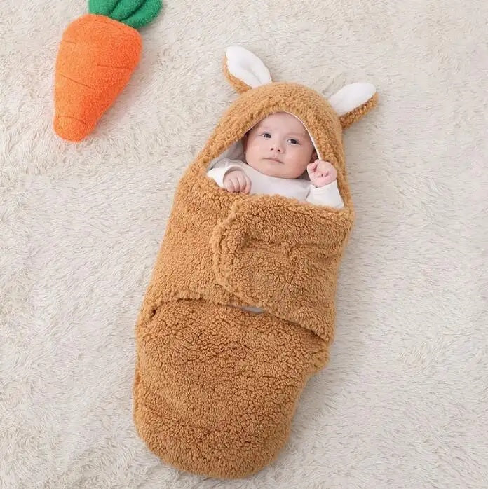 Newborn swaddle blanket

Wearable baby sleep sack
