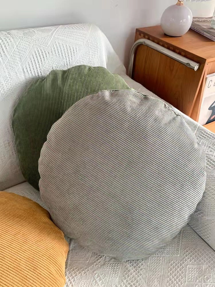 Pinstripe floor pillow

Decorative seat cushion