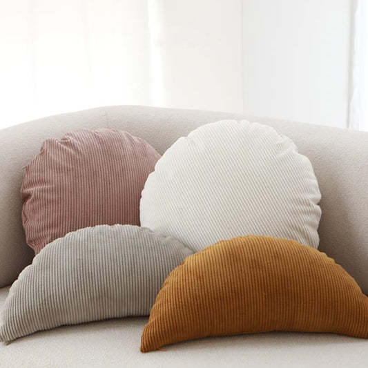 Pinstripe floor pillow

Decorative seat cushion